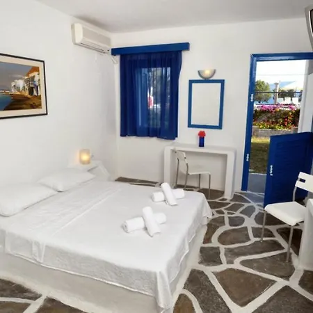 Nerissa Adamantas (Milos)